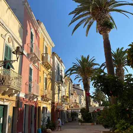Casa Di Gaia * Carloforte (Isola di San Pietro)